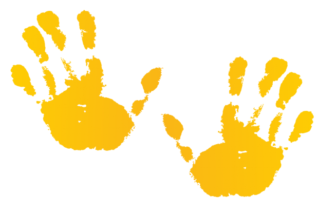 Gelbe Kinderhände © Shutterstock