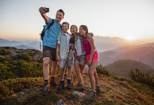 Sonnenuntergangswanderungen im Salzburger Land © Flachau Tourismus